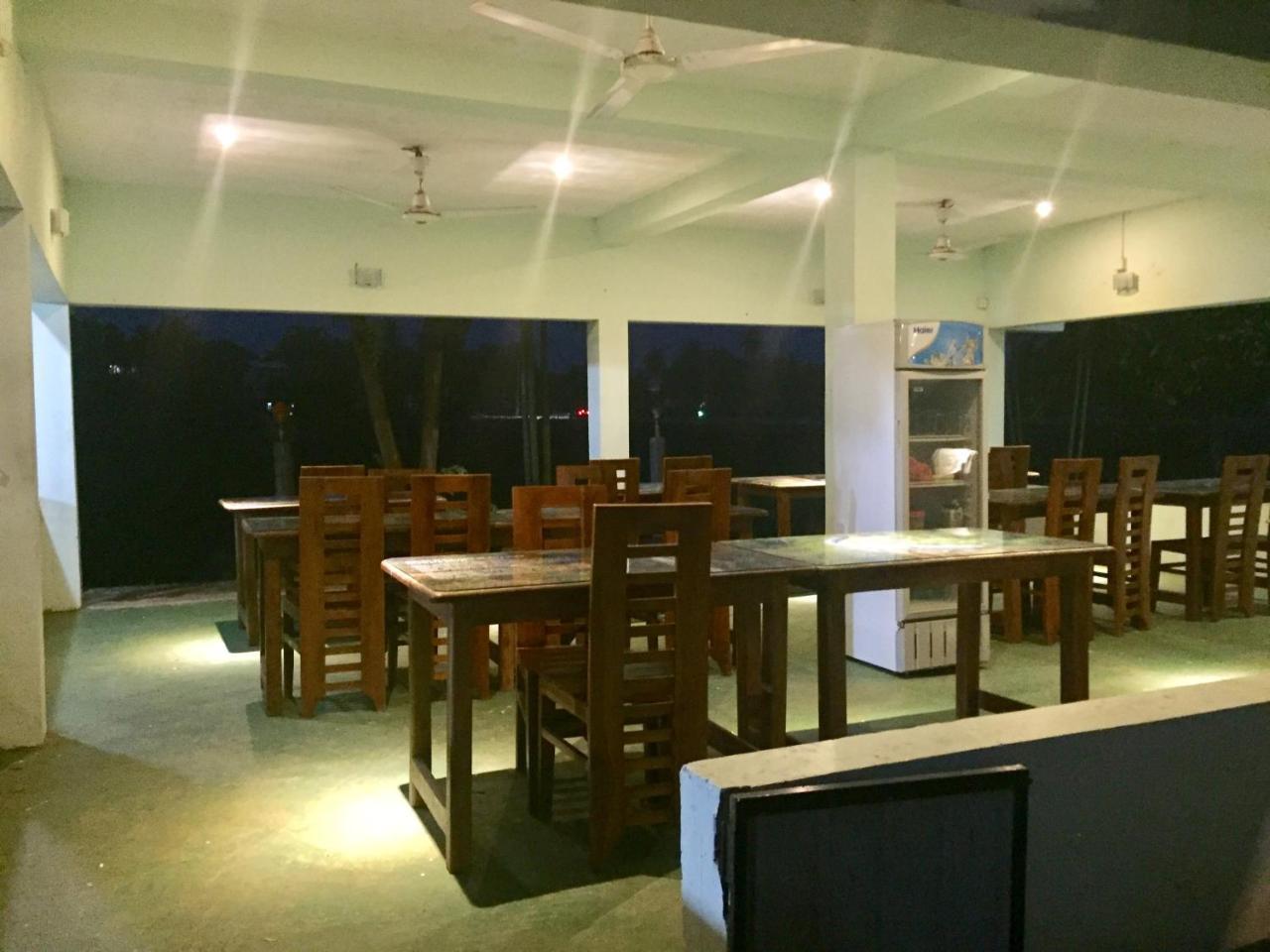 Thisara Guest House Polonnaruwa Εξωτερικό φωτογραφία